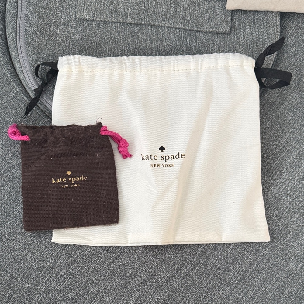 Kendra Scott and Kate Spade Jewelry Pouches - Picture 4 of 5